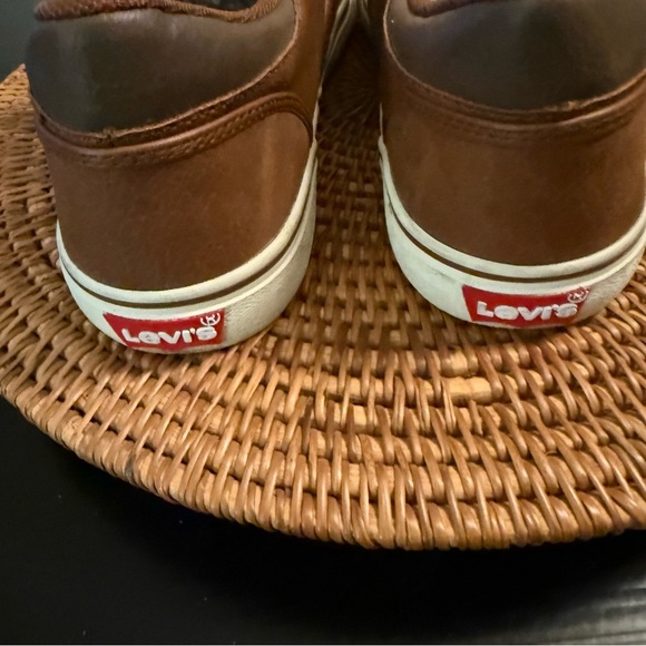 Men's Levi’s brown Casual Sneakers - Picture 4 of 8